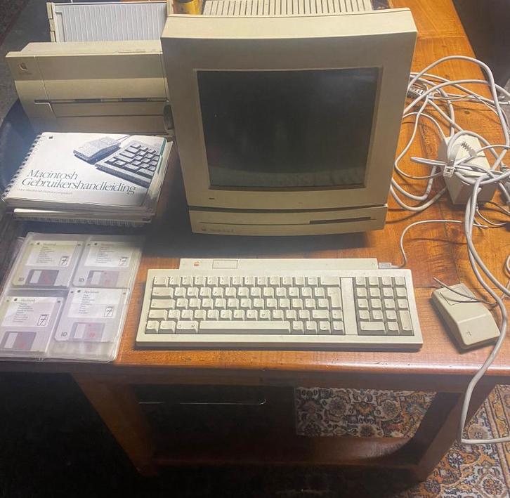 Vintage Apple Macintosh LC 2, Computers en Software, Vintage Computers, Ophalen of Verzenden