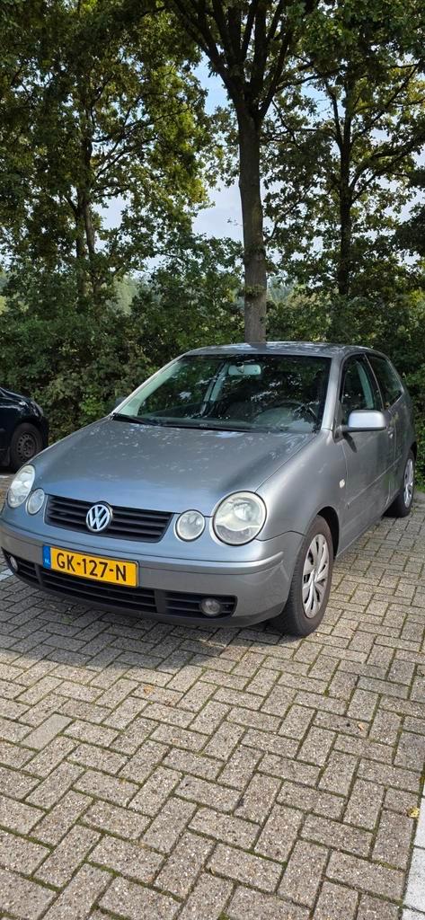 Volkswagen Polo 1.2 FUN 47KW 2005 Grijs, Auto's, Volkswagen, Particulier, Polo, ABS, Airbags, Airconditioning, Boordcomputer, Cruise Control