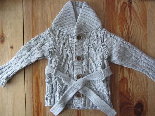 Grijs vestje LOGG maat 62, Kinderen en Baby's, Babykleding | Maat 62, Zo goed als nieuw, Meisje, Truitje of Vestje, Ophalen of Verzenden
