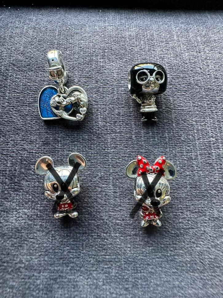 Disney Pandora bedels, Sieraden, Tassen en Uiterlijk, Bedels, Nieuw, Pandora, Zilver, 4 bedels of meer, Ophalen of Verzenden
