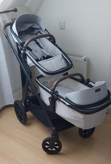 Dubbele Kinderwagen - Ideaal voor Tweelingen! beschikbaar voor biedingen