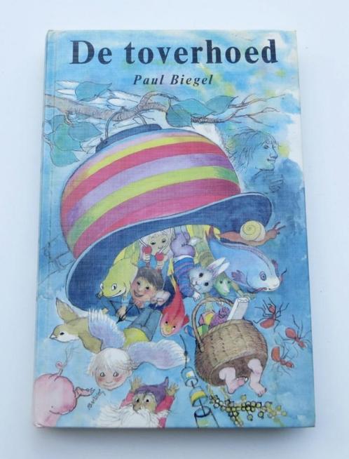 (Fabels) Gezinsboek M3628: Paul Biegel - De toverhoed 4+/8+, Boeken, Kinderboeken | Kleuters, Zo goed als nieuw, Sprookjes, 4 jaar