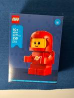 Lego 40767 upscaled baby astronaut, Ophalen of Verzenden, Nieuw, Complete set, Lego