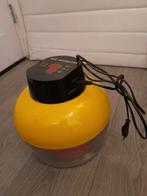 Mooie broedmachine, Dieren en Toebehoren, Pluimvee | Toebehoren, Ophalen of Verzenden, Zo goed als nieuw, Broedmachine