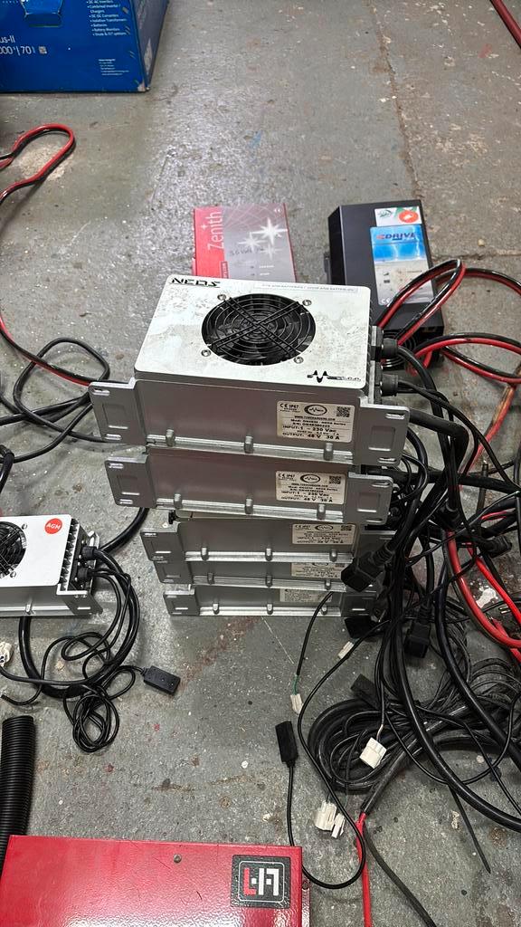 Acculaders 24V, 36V & 48V - Diverse Modellen, Auto-onderdelen, Accu's en Toebehoren, Gebruikt, Ophalen