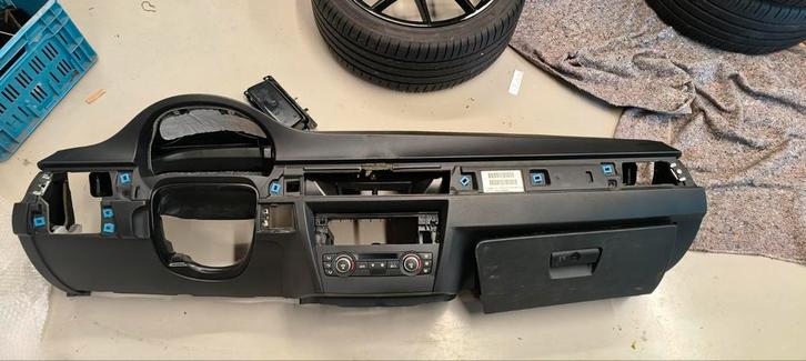 BMW E90/E91/E92/E93 Dashboard zonder Navigatie, Auto-onderdelen, Dashboard en Schakelaars, BMW, Gebruikt, Ophalen of Verzenden
