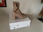 Beige Other Stories 'socket' laarsjes  maat 40, Beige, Lage of Enkellaarzen, Ophalen of Verzenden, Zo goed als nieuw