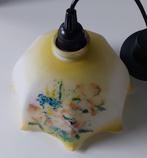 Vintage opaline glazen hanglamp - Bloem decor, Antiek en Kunst, Antiek | Lampen, Ophalen of Verzenden