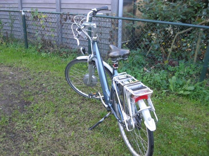 dames fiets, Fietsen en Brommers, Fietsen | Dames | Damesfietsen, Gebruikt, Overige merken, Versnellingen, 56 cm of meer, Ophalen