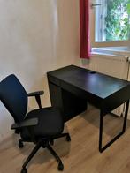Black desk and chair, Huis en Inrichting, Bureaus, Zo goed als nieuw, Ophalen