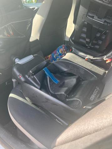 Maxi-Cosi Easy Base beschikbaar voor biedingen