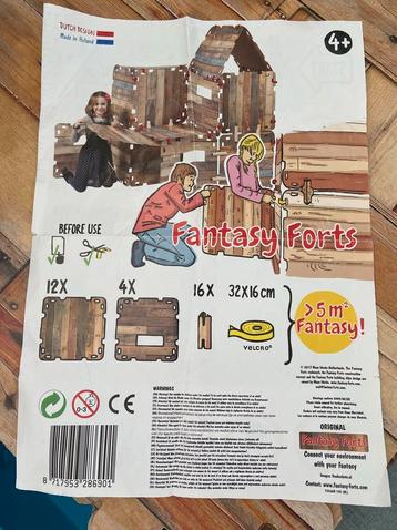 2 sets fantasy forts beschikbaar voor biedingen