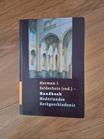 Handboek Nederlandse Kerkgeschiedenis, Ophalen of Verzenden, Zo goed als nieuw