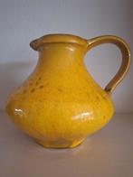 Vintage Keramiek Schenkkan gesigneerd, Antiek en Kunst, Antiek | Keramiek en Aardewerk, Ophalen of Verzenden