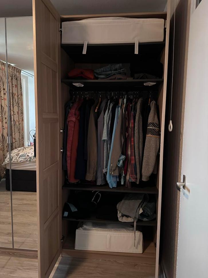 Grote IKEA Pax kledingkast - Zo goed als nieuw!, Huis en Inrichting, Kasten | Kledingkasten, Zo goed als nieuw, 200 cm of meer