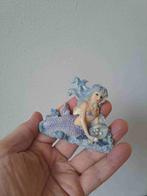 Zeemeermin keukenmagneet met schelp en parels 9x7x2cm, Verzamelen, Beelden en Beeldjes, Ophalen of Verzenden, Zo goed als nieuw