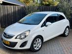 Opel Corsa Blitz 1.2 16V Navi Climate Cruise Stoelverw. PDC, Auto's, Voorwielaandrijving, 4 cilinders, 1229 cc, Wit