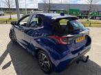 Toyota Yaris 1.5 HYBRID DYNAMIC AUTOMAAT 5-DRS. (NIEUW MODEL, Gebruikt, Euro 6, Blauw, 450 kg