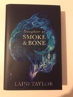 Daughter of Smoke and Bone - Laini Taylor (Illumicrate), Boeken, Ophalen of Verzenden, Zo goed als nieuw
