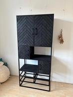 Kast met visgraatpatroon zwart, Huis en Inrichting, Kasten | Wandmeubels, Ophalen, Zo goed als nieuw, Minder dan 150 cm, Metaal