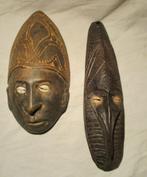 antiek 2 x maskertjes met schelp ogen Afrika, Ophalen of Verzenden