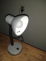 Bureaulamp grijs buigbaar 30 cm hoogte, Gebruikt, Ophalen of Verzenden, Metaal, Minder dan 50 cm