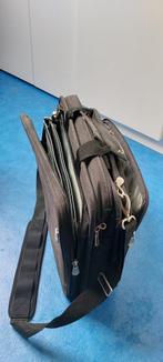 diverse laptoptassen (groot en klein), Ophalen of Verzenden, 17 inch of meer, Zo goed als nieuw, Schoudertas