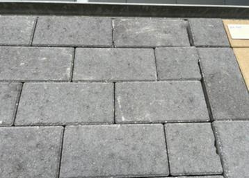 betonklinker 21x10,5x8  basic antraciet beschikbaar voor biedingen