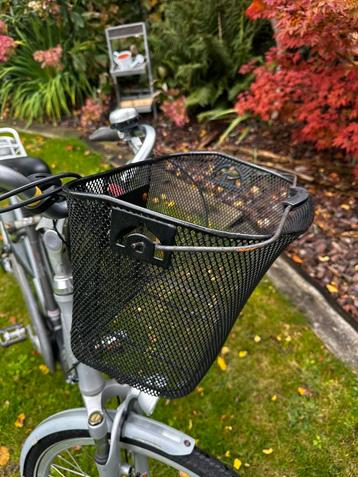 Fietsmand met ophangbeugel kleur zwart zga NIEUW beschikbaar voor biedingen