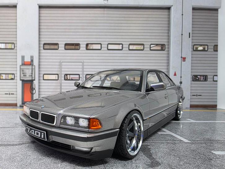 Bmw 740i E38 verlaagd Volk Velgen 1:18 in OVP, Hobby en Vrije tijd, Modelauto's | 1:18, Zo goed als nieuw, Overige merken, Ophalen of Verzenden