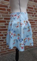 nieuw - licht blauw rokje met vlindertjes FB Sister - nl S, Kleding | Dames, Rokken, Blauw, Nieuw, Ophalen of Verzenden, Maat 36 (S)