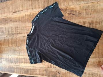 Calvin klein tshirt zwart maat xl (valt als L) beschikbaar voor biedingen