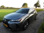 Lexus UX 250H F Sport Premium Leder/Carplay/Led/Camera/PDC, Auto's, Lexus, 4 cilinders, Leder, Bedrijf, 152 pk