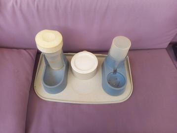 Tupperware voederset beschikbaar voor biedingen
