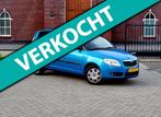 Skoda Roomster 1.6-16V Style / Airco / Nap / 5 Drs /, Voorwielaandrijving, 450 kg, Gebruikt, 4 cilinders