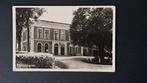 Fotokaart Metslawier Friesland Zicht op het Gemeentehuis, Ophalen of Verzenden, 1920 tot 1940, Ongelopen, Friesland