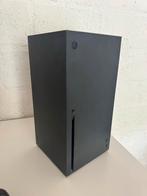 Xbox Series X met 1 controller, Spelcomputers en Games, Spelcomputers | Xbox Series X en S, Ophalen of Verzenden, Zo goed als nieuw