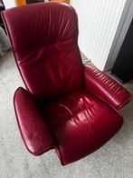 Rode lederen relax stoel met voetenbank, Ophalen, Gebruikt, Minder dan 75 cm, Leer