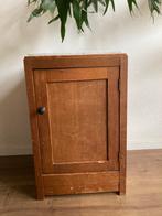 Vintage kastje met marmeren blad., Antiek en Kunst, Antiek | Meubels | Kasten, Ophalen