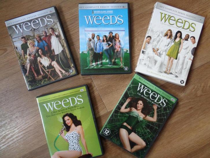 Serie Weeds Seizoen 1 t/ 5 DVD NL SUBS Nieuwstaat., Cd's en Dvd's, Dvd's | Tv en Series, Zo goed als nieuw, Actie en Avontuur