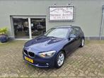 BMW 1-serie F20 114i EDE Business 2e eig/Navi/Nwe ketting, 1-Serie, 65 €/maand, 4 cilinders, Blauw