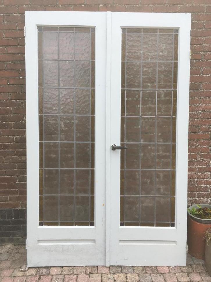 glas in lood  twee setjes nette deuren met bijpassende ramen, Antiek en Kunst, Antiek | Porselein, Ophalen