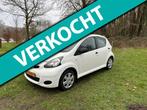 Toyota Aygo 1.0-12V Access, Voorwielaandrijving, Stof, Zwart, 4 stoelen