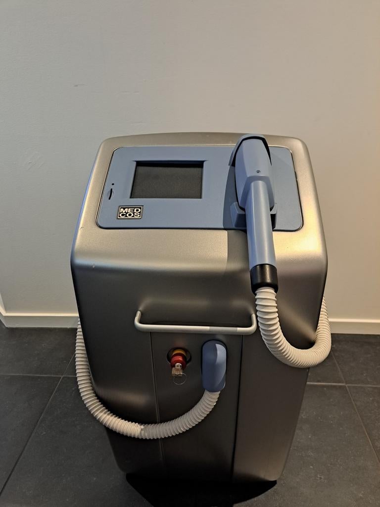 Medcos IPL Ontharingsapparaat in goede staat., Ophalen, Zo goed als nieuw, Overige typen