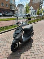 Zip scooter brommer (4 T), Benzine, Gebruikt, Piaggio, Ophalen