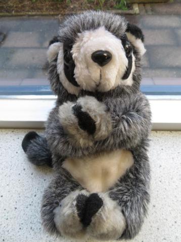Handpop of poppenkastpop Wasbeer meet ca 30 cm totaal beschikbaar voor biedingen