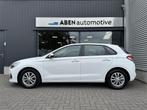 Hyundai i30 1.0 T-GDI 120PK Premium 5-deurs (NAVI|CAMERA|CAR, 1195 kg, Gebruikt, Parkeersensor, Wit