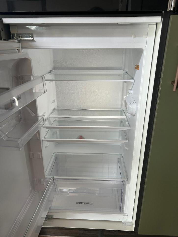 Inbouw koelkast, Witgoed en Apparatuur, Koelkasten en IJskasten, Zo goed als nieuw, Zonder vriesvak, 150 tot 200 liter, 120 tot 140 cm