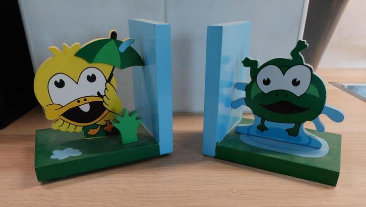 Set van 2 kleurrijke boekensteunen voor de kinderkamer, Kinderen en Baby's, Kinderkamer | Inrichting en Decoratie, Zo goed als nieuw