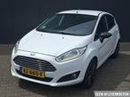 Ford Fiesta 1.0 EcoBoost Titanium / AIRCO / LM. VELGEN / PAR, Auto's, Ford, Voorwielaandrijving, Euro 6, Bedrijf, Handgeschakeld